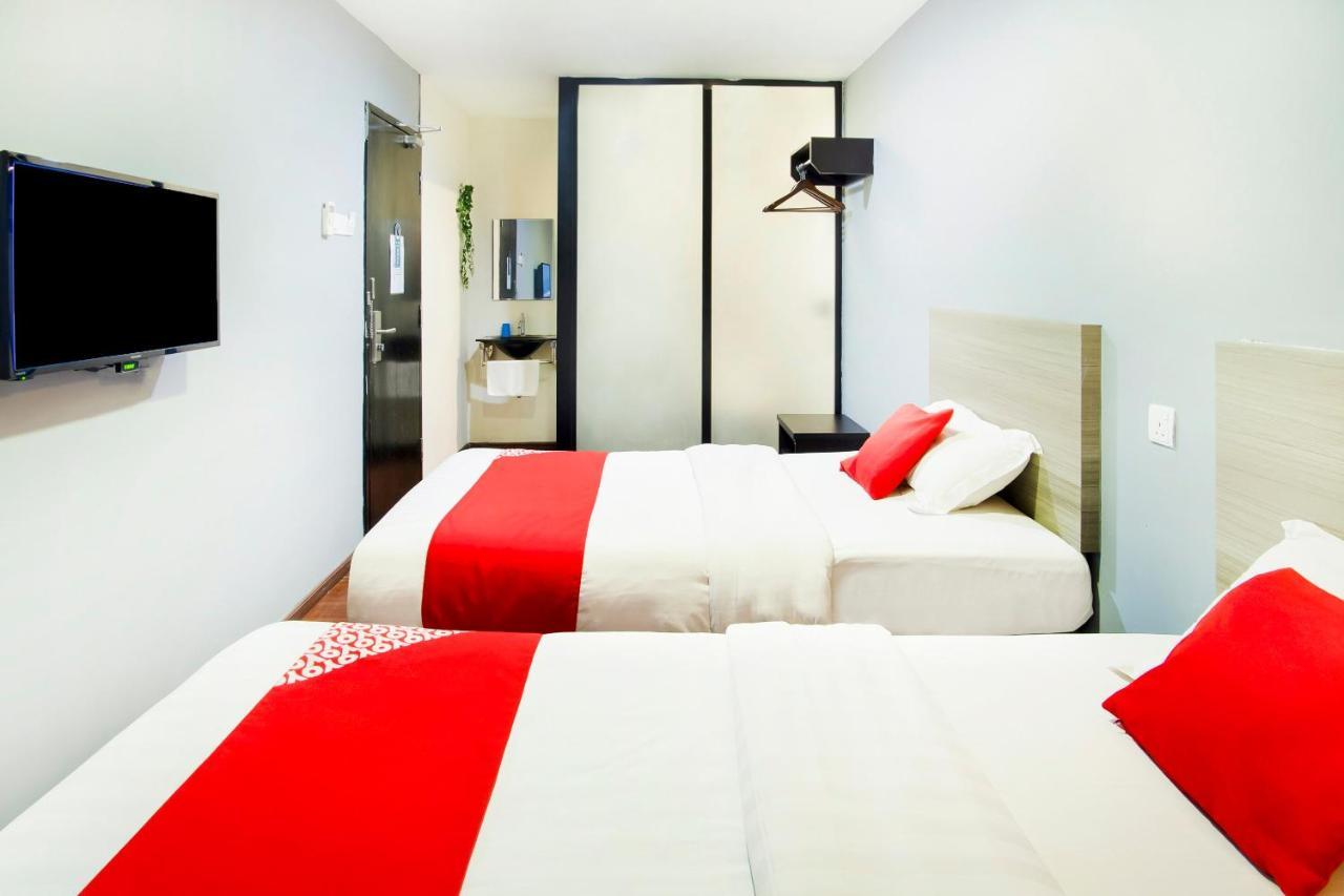 โอโย 383 วี 3 โฮเทล นูซาจายา Hotel นุสาจายา ภายนอก รูปภาพ
