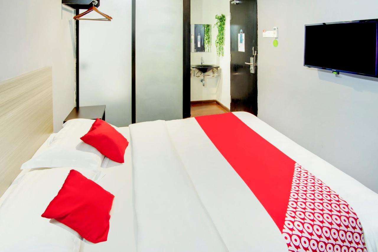 โอโย 383 วี 3 โฮเทล นูซาจายา Hotel นุสาจายา ภายนอก รูปภาพ