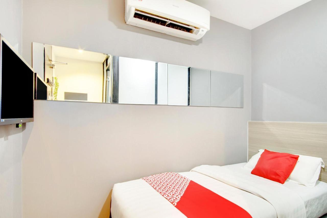 โอโย 383 วี 3 โฮเทล นูซาจายา Hotel นุสาจายา ภายนอก รูปภาพ