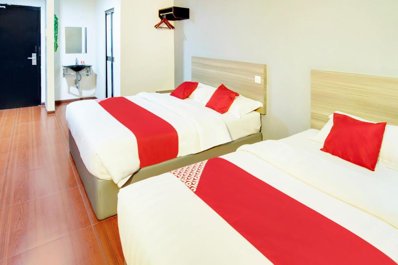 โอโย 383 วี 3 โฮเทล นูซาจายา Hotel นุสาจายา ภายนอก รูปภาพ